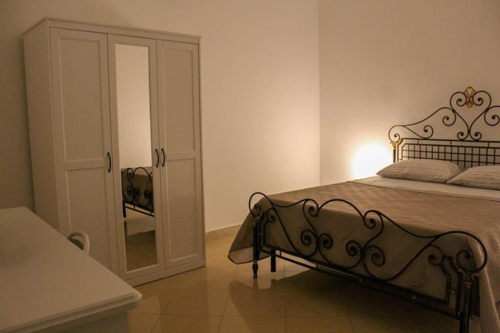 Almameda House * Naples