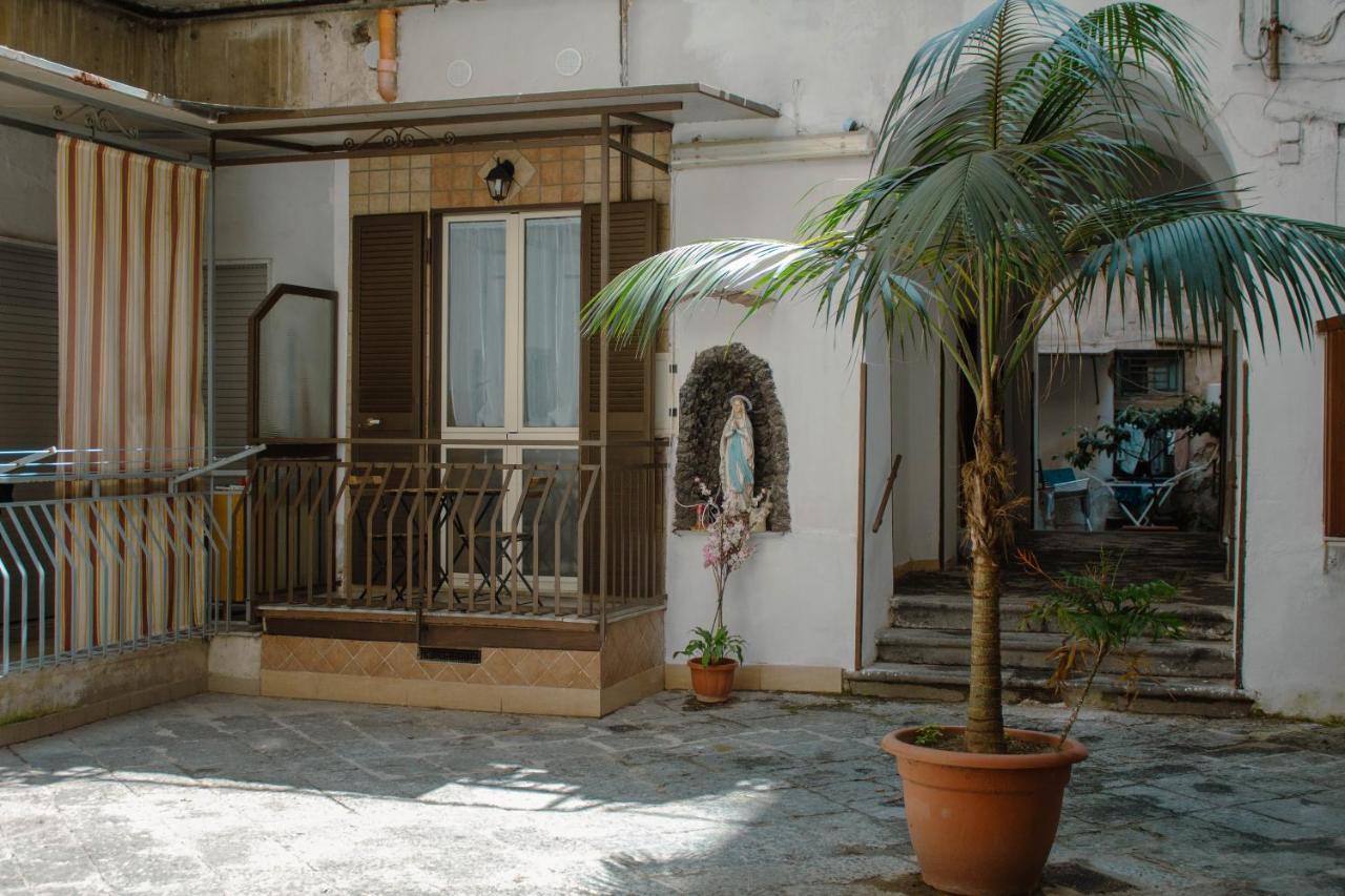 Apartment Almameda House Naples