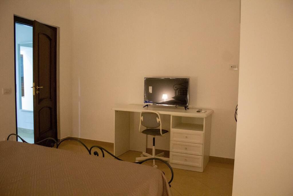 Almameda House * Naples